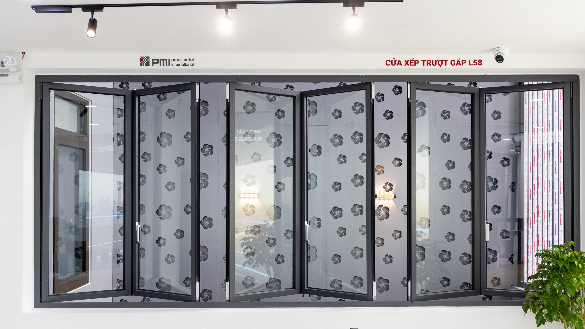 MÀU SẮC NHÔM PMI VÀ CHẾ ĐỘ BẢO HÀNH RIÊNG BIỆT – GIẢI PHÁP NHÔM CAO CẤP CHO KIẾN TRÚC HIỆN ĐẠI